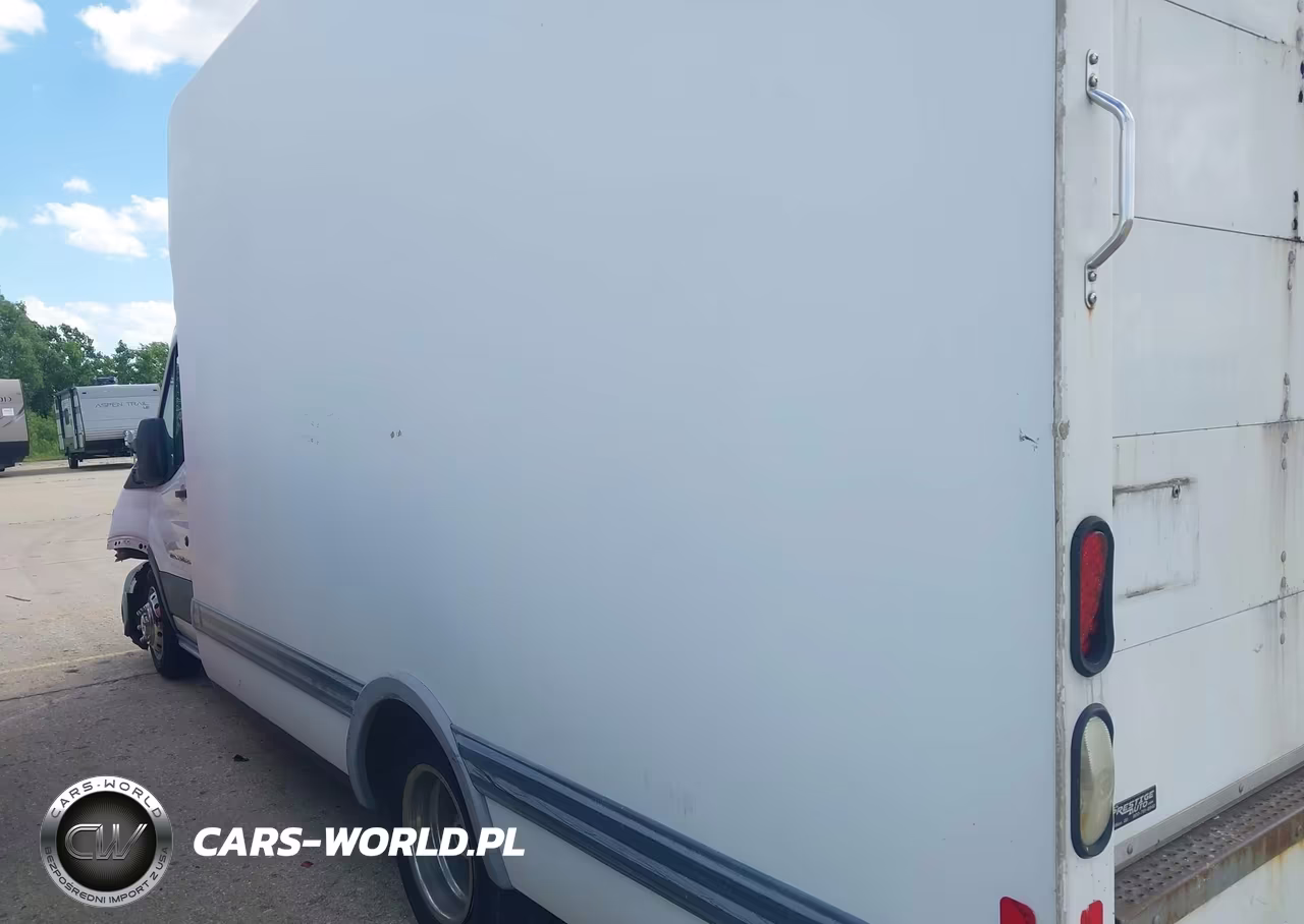 2015 Ford Transit-350 Cutaway VIN:1FDWS8PM9FKA09557 - 16