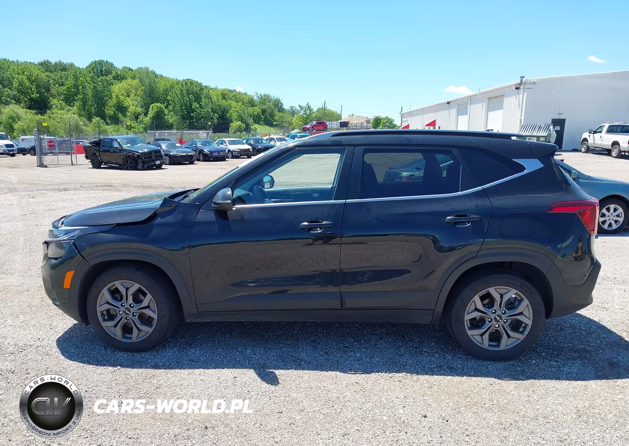 2024 Kia Seltos S VIN:KNDEU2AA9R7588725 - 14