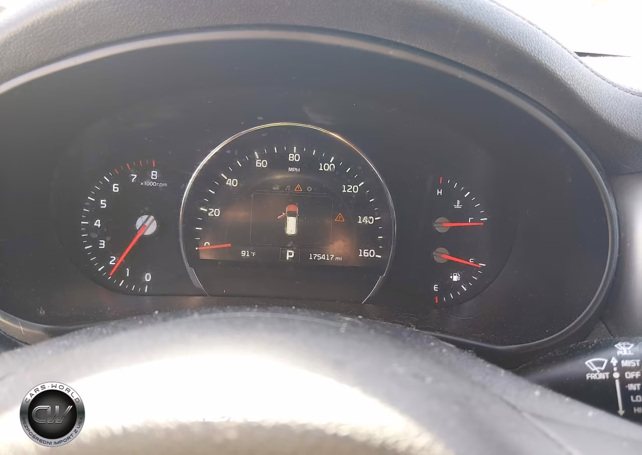 2018 Kia Sorento 3.3L Lx VIN:5XYPG4A5XJG339159 - 7