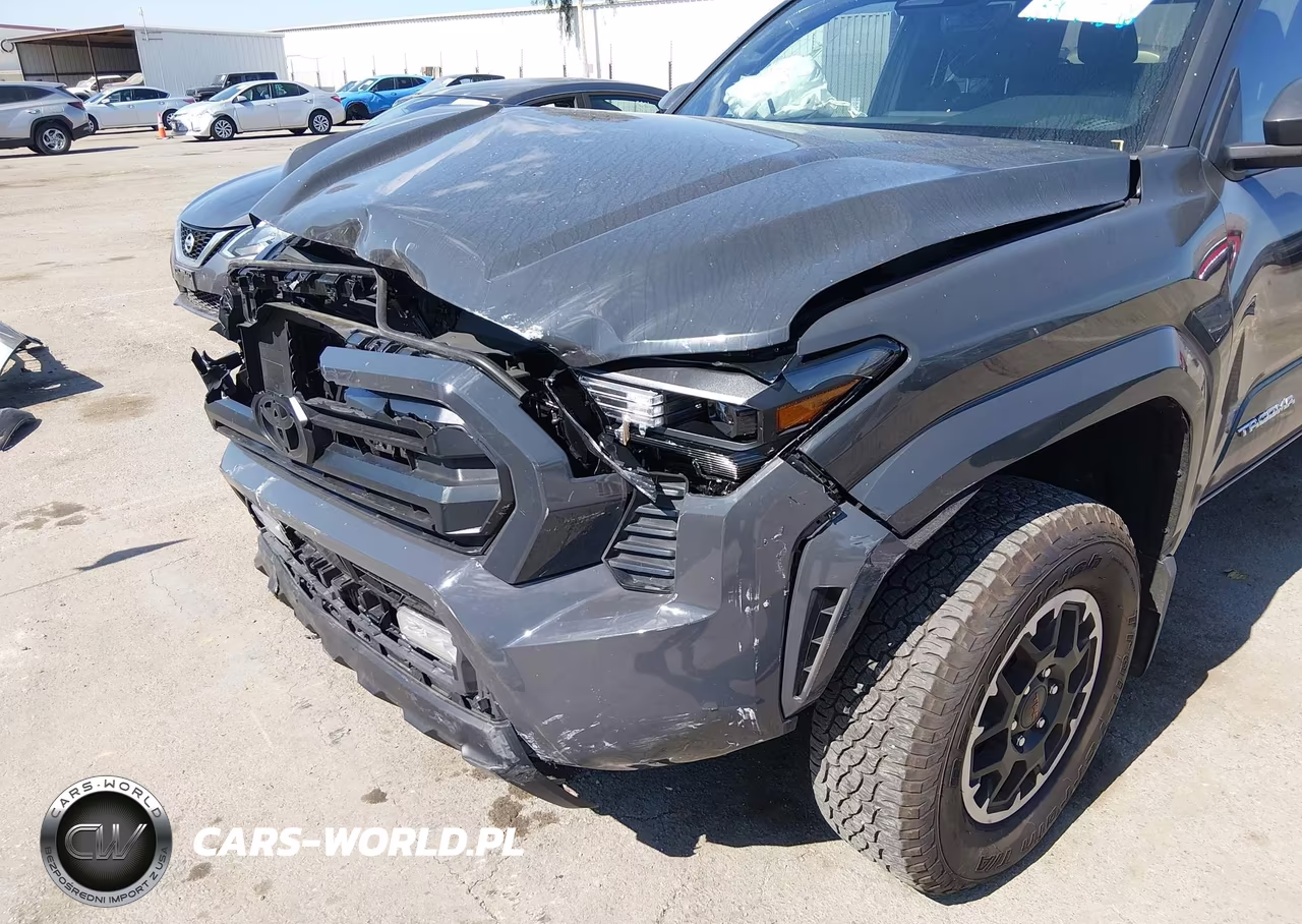2025 Toyota Tacoma 2Wd Sr5 VIN:3TMKB5FN1SM053468 - 13