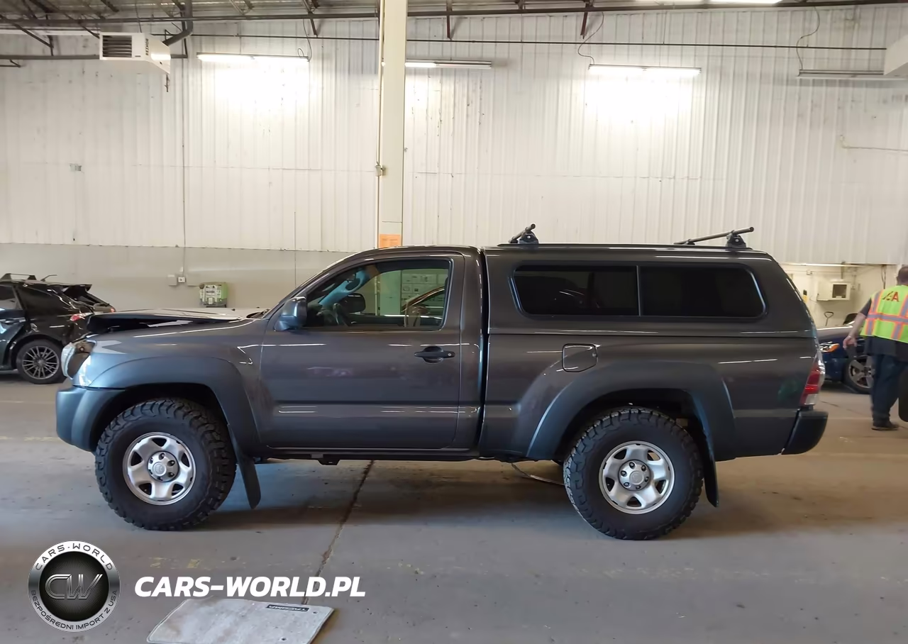 2011 Toyota Tacoma VIN:5TFPX4EN5BX003556 - 14