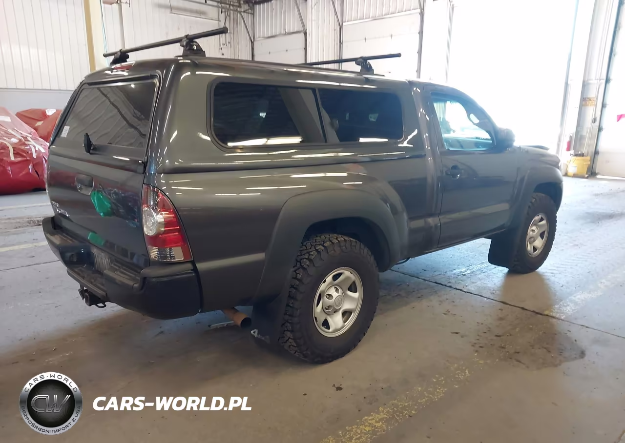 2011 Toyota Tacoma VIN:5TFPX4EN5BX003556 - 4