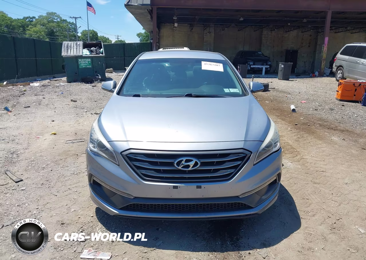2015 Hyundai Sonata Sport VIN:5NPE34AF1FH032913 - 12
