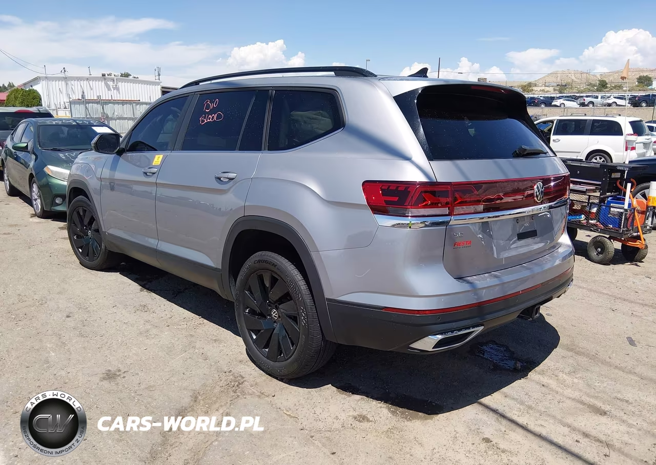 2024 Volkswagen Atlas 2.0T Se W-Technology VIN:1V2KR2CA3RC526664 - 3