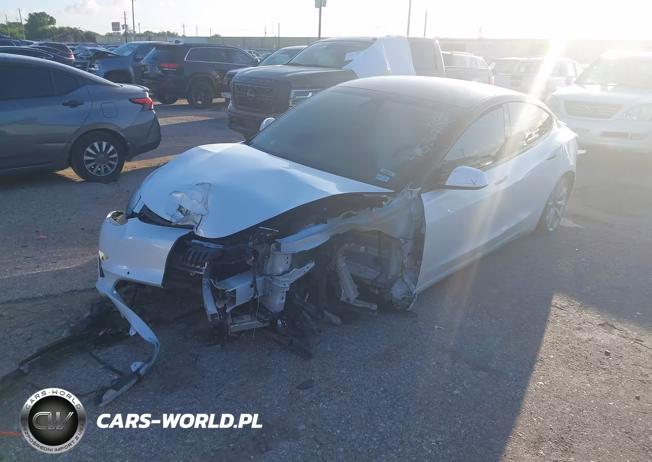 2020 Tesla Model 3 Standard Range Plus Rear-Wheel Drive-Standard Range Rear-Wheel Drive VIN:5YJ3E1EAXLF615957 - 2