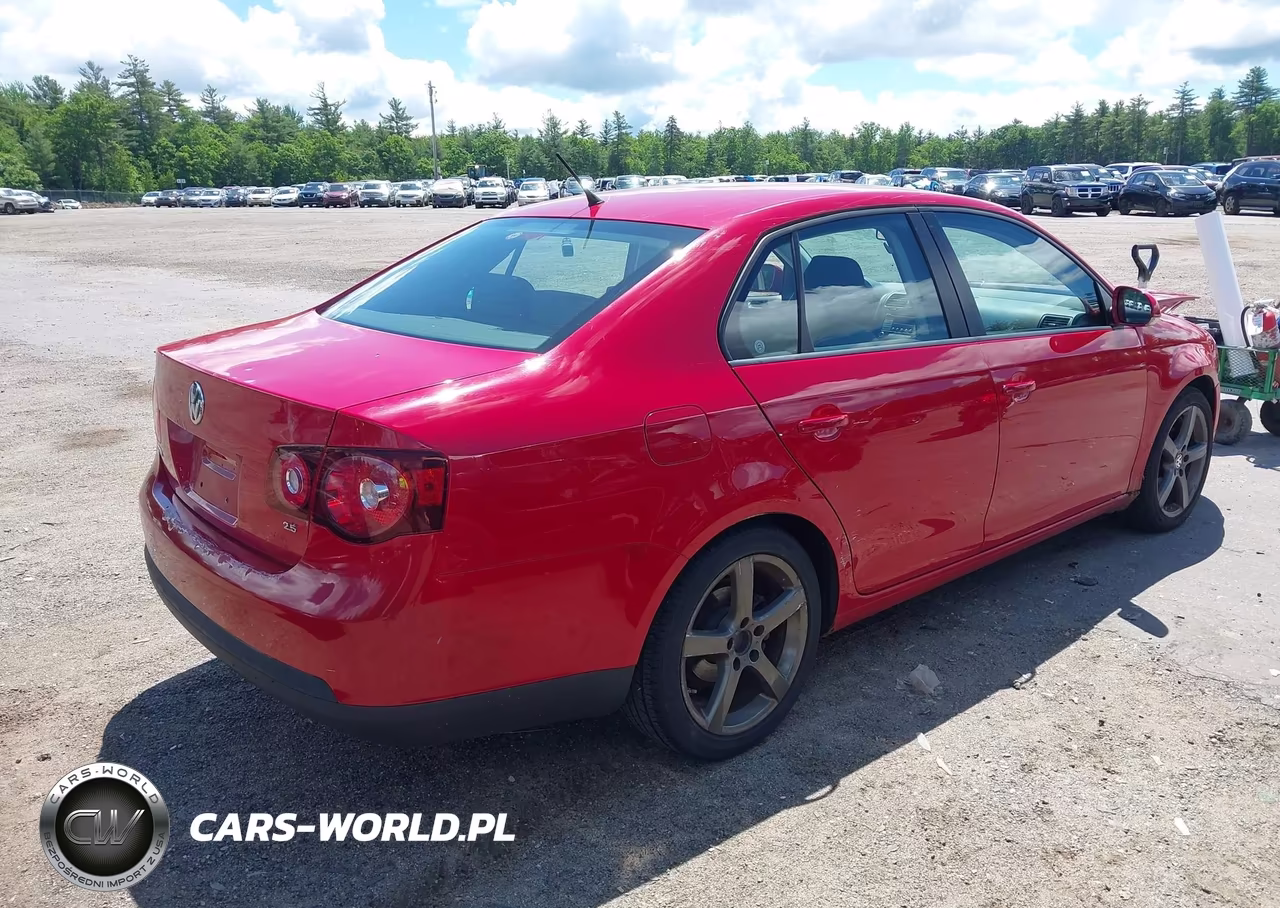 2009 Volkswagen Jetta S VIN:3VWHZ71K69M136089 - 4