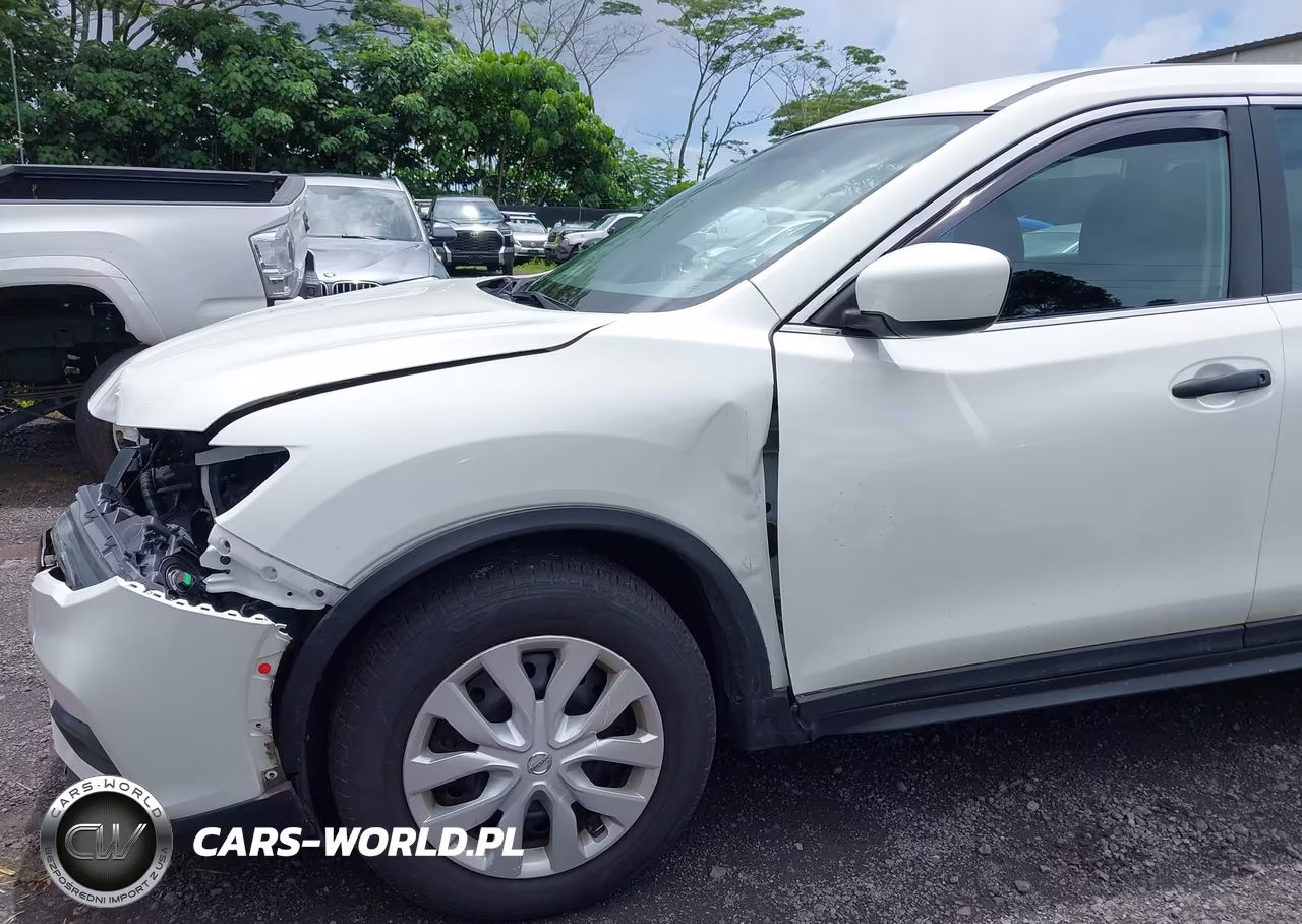 2017 Nissan Rogue S VIN:5N1AT2MT0HC741024 - 17