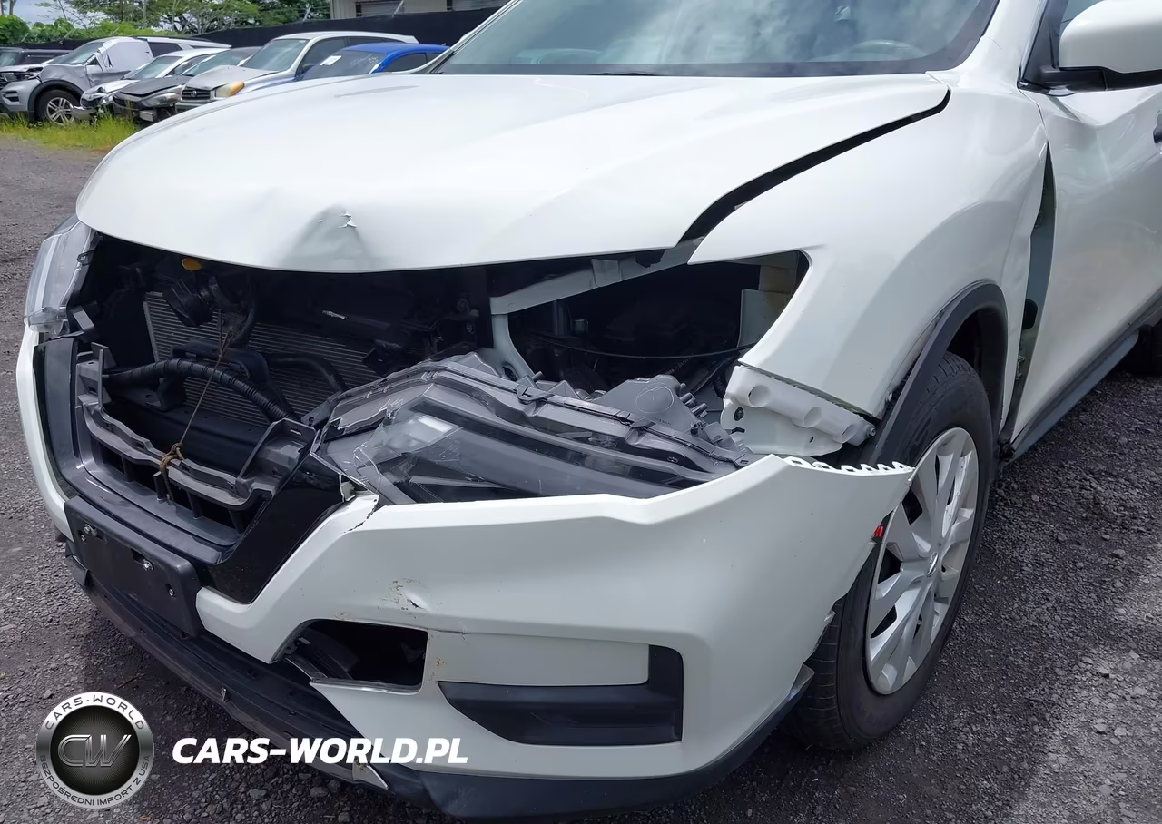 2017 Nissan Rogue S VIN:5N1AT2MT0HC741024 - 18