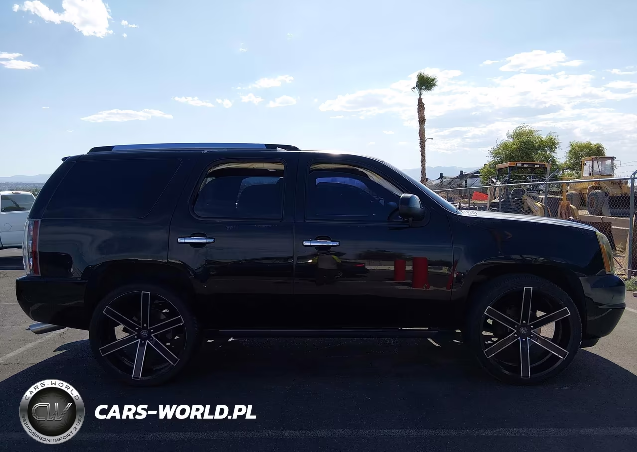 2008 GMC Yukon Denali VIN:1GKFK63848J228568 - 13