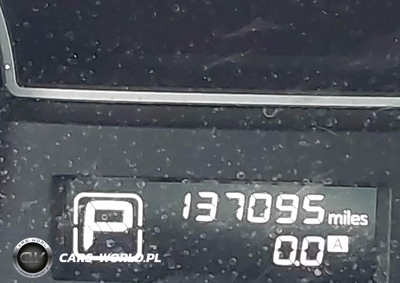 2015 Nissan Pathfinder Platinum-S-Sl-Sv VIN:5N1AR2MN3FC673072 - 15
