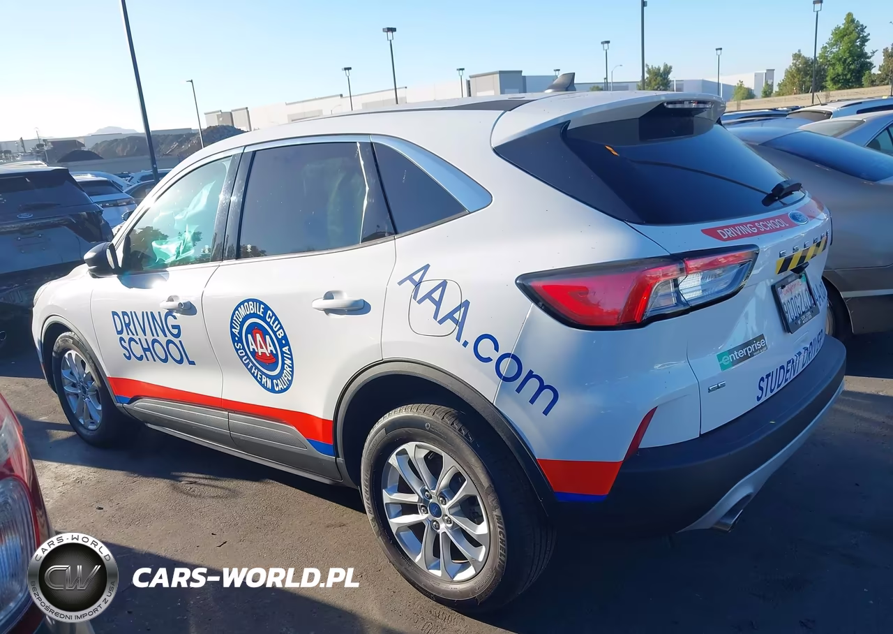 2022 Ford Escape Se Hybrid VIN:1FMCU0BZ5NUA26506 - 15
