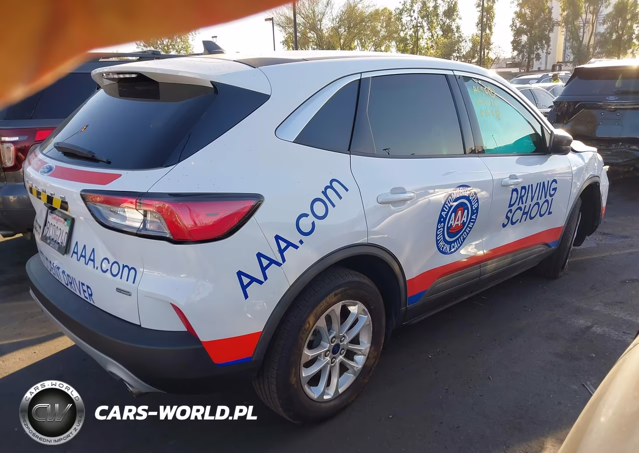2022 Ford Escape Se Hybrid VIN:1FMCU0BZ5NUA26506 - 4