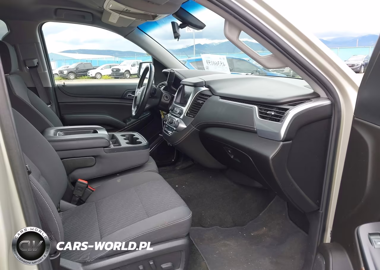 2017 Chevrolet Tahoe Ls VIN:1GNSKAEC2HR355701 - 5