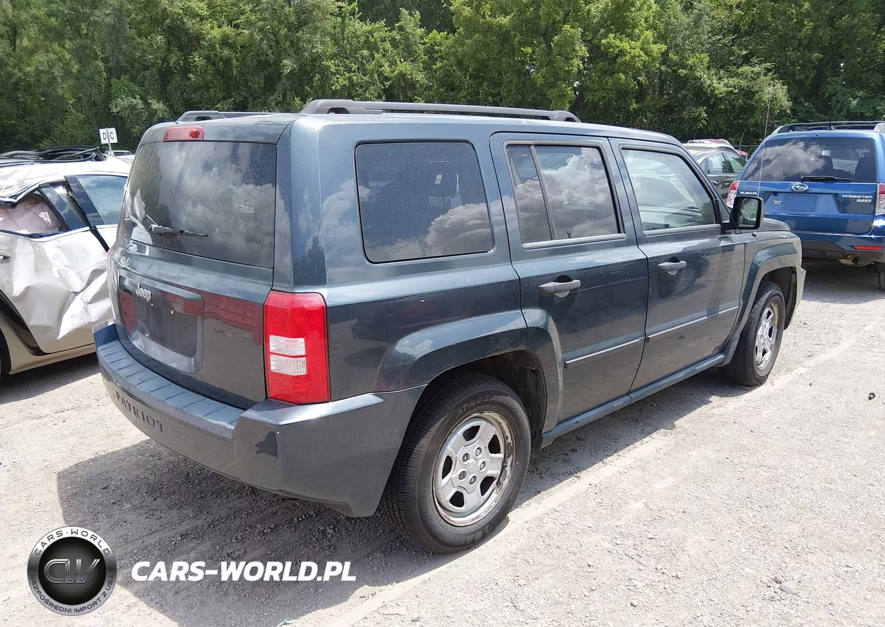 2008 Jeep Patriot Sport VIN:1J8FT28W58D654222 - 4