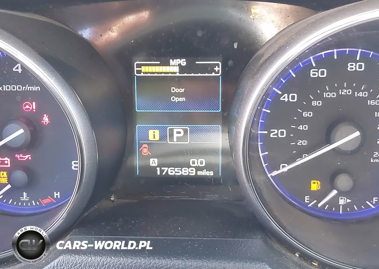2018 Subaru Outback 2.5I Premium VIN:4S4BSACC3J3239441 - 15