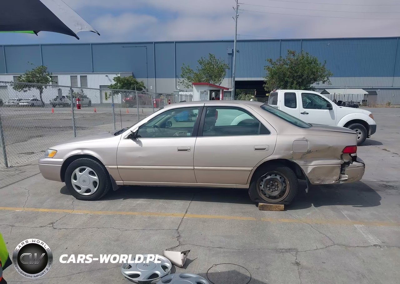 1997 Toyota Camry Le V6 VIN:4T1BF22K1VU902735 - 15