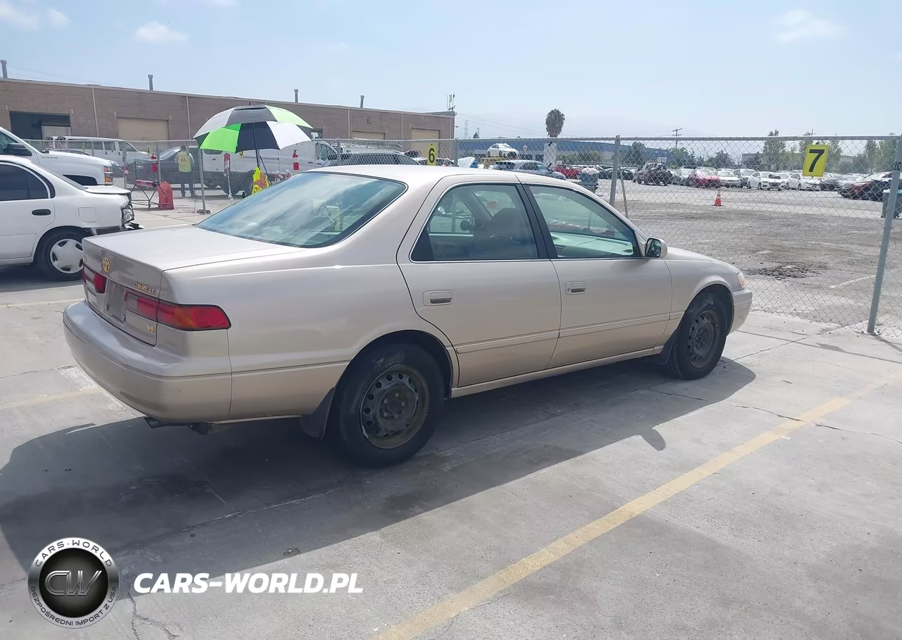1997 Toyota Camry Le V6 VIN:4T1BF22K1VU902735 - 4