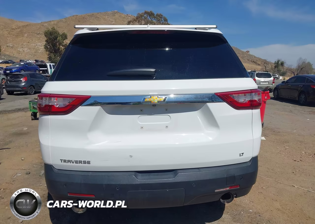 2018 Chevrolet Traverse 1Lt VIN:1GNERGKW3JJ141041 - 17