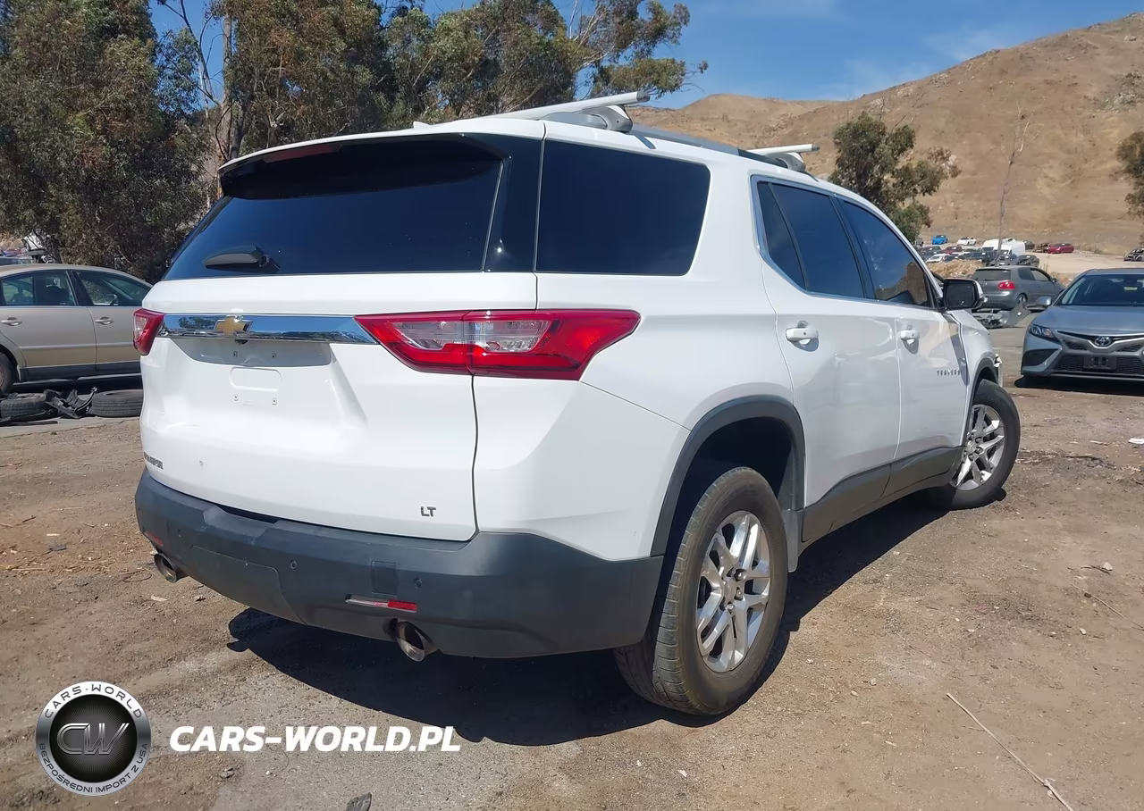 2018 Chevrolet Traverse 1Lt VIN:1GNERGKW3JJ141041 - 4