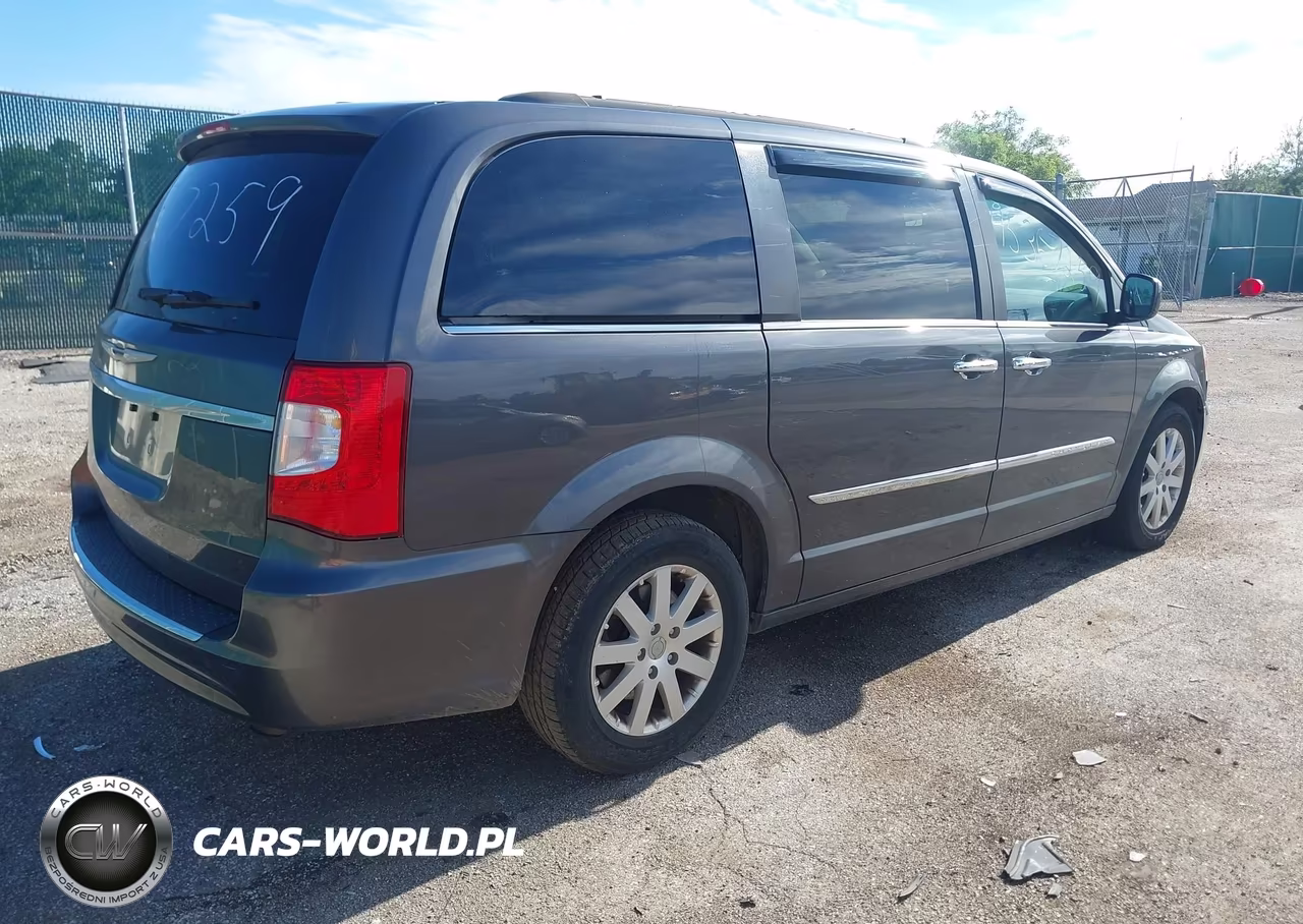2015 Chrysler Town & Country Touring VIN:2C4RC1BG2FR620698 - 4