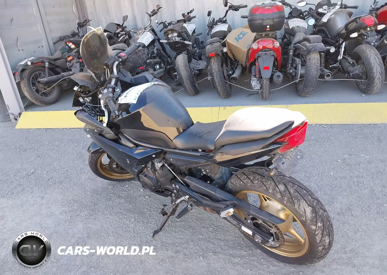 2010 Yamaha Fz6 R-C VIN:JYARJ18Y3AA001252 - 3