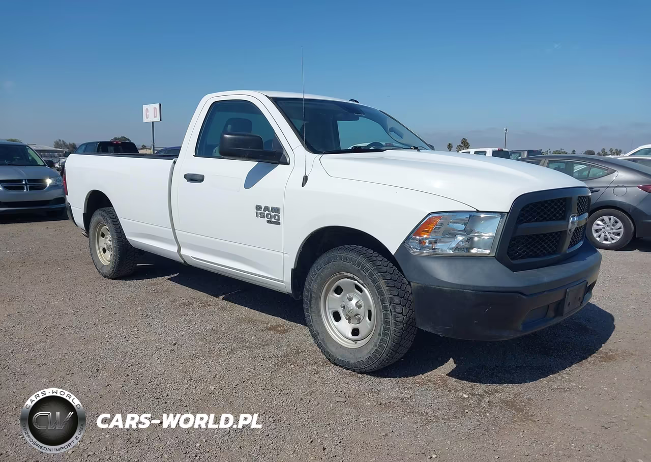 2019 Ram 1500 Classic Tradesman 4X2 8' Box – zdjęcie 1 z 17