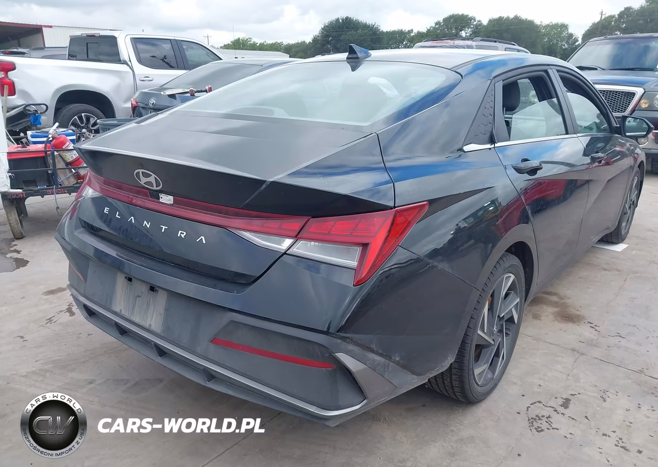 2025 Hyundai Elantra Sel Convenience VIN:KMHLS4DG9SU921839 - 4