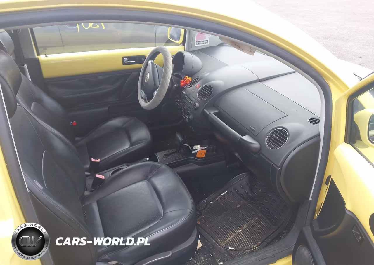 2010 Volkswagen New Beetle 2.5L VIN:3VWPG3AG6AM017629 - 5