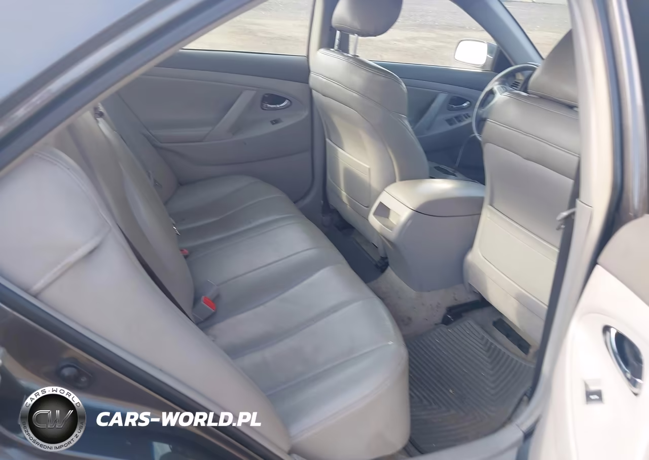 2010 Toyota Camry Le VIN:4T1BF3EK0AU034996 - 8