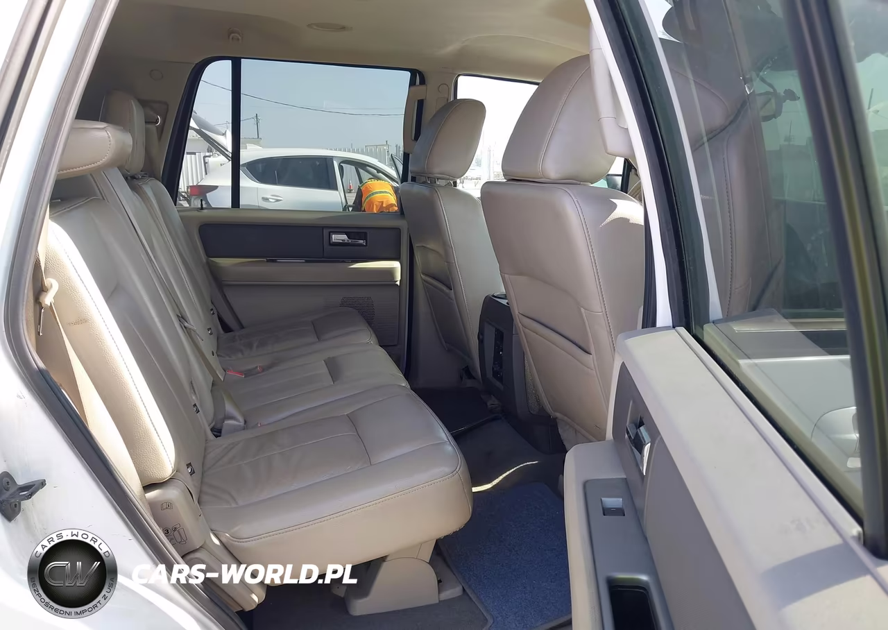 2011 Ford Expedition Xlt VIN:1FMJU1H59BEF46585 - 8
