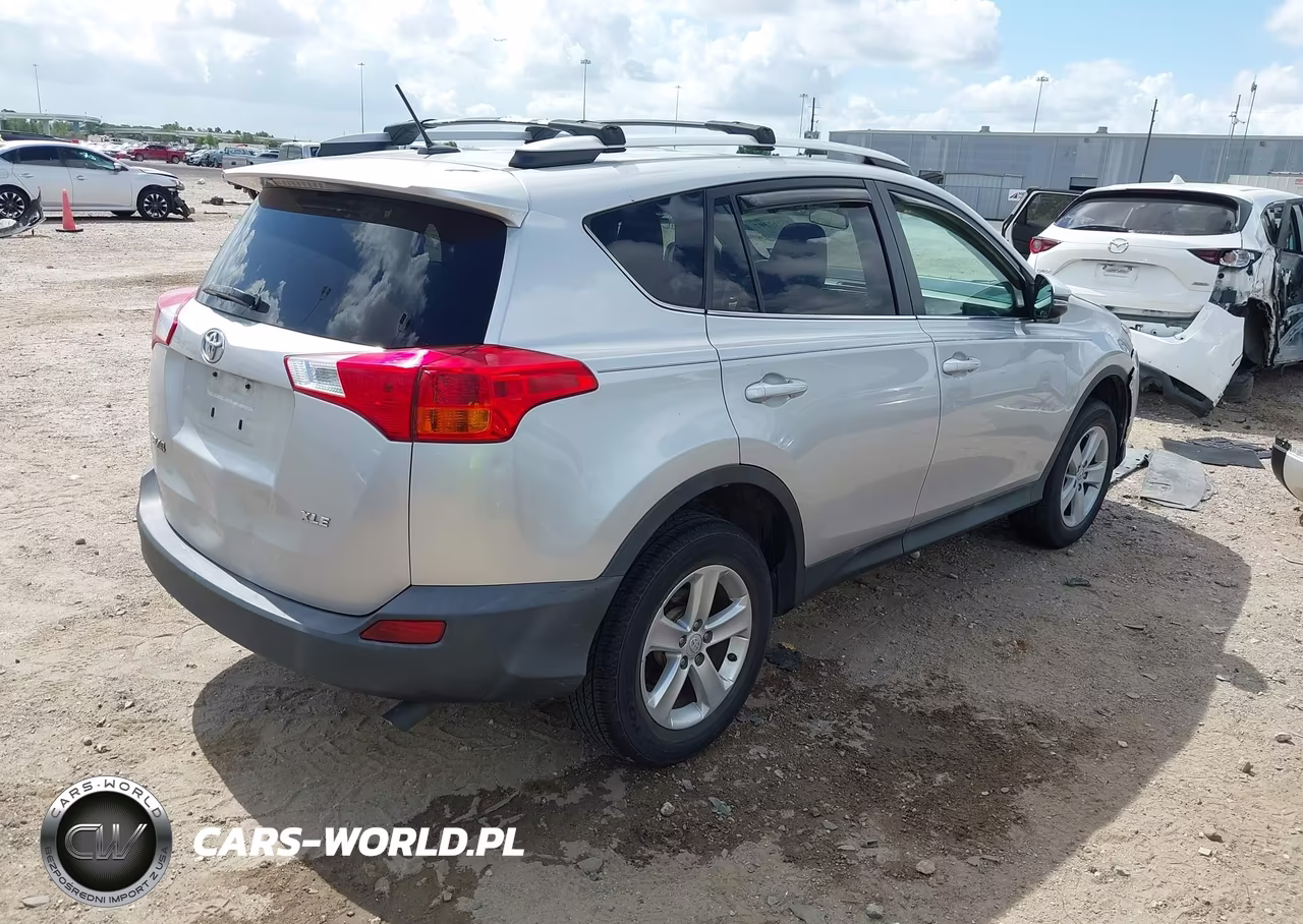 2014 Toyota Rav4 Xle VIN:2T3WFREV8EW090485 - 4
