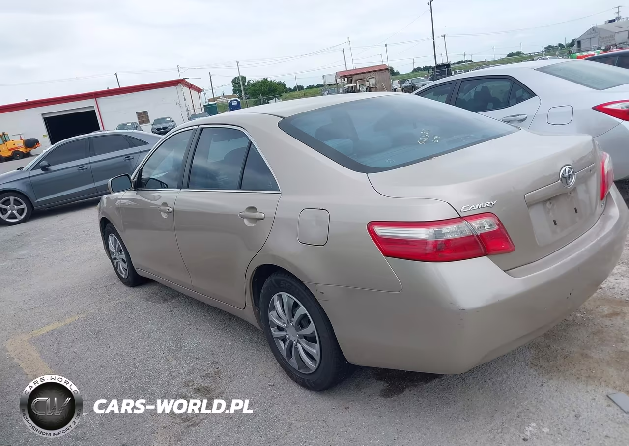 2009 Toyota Camry Le VIN:4T4BE46K49R121695 - 3