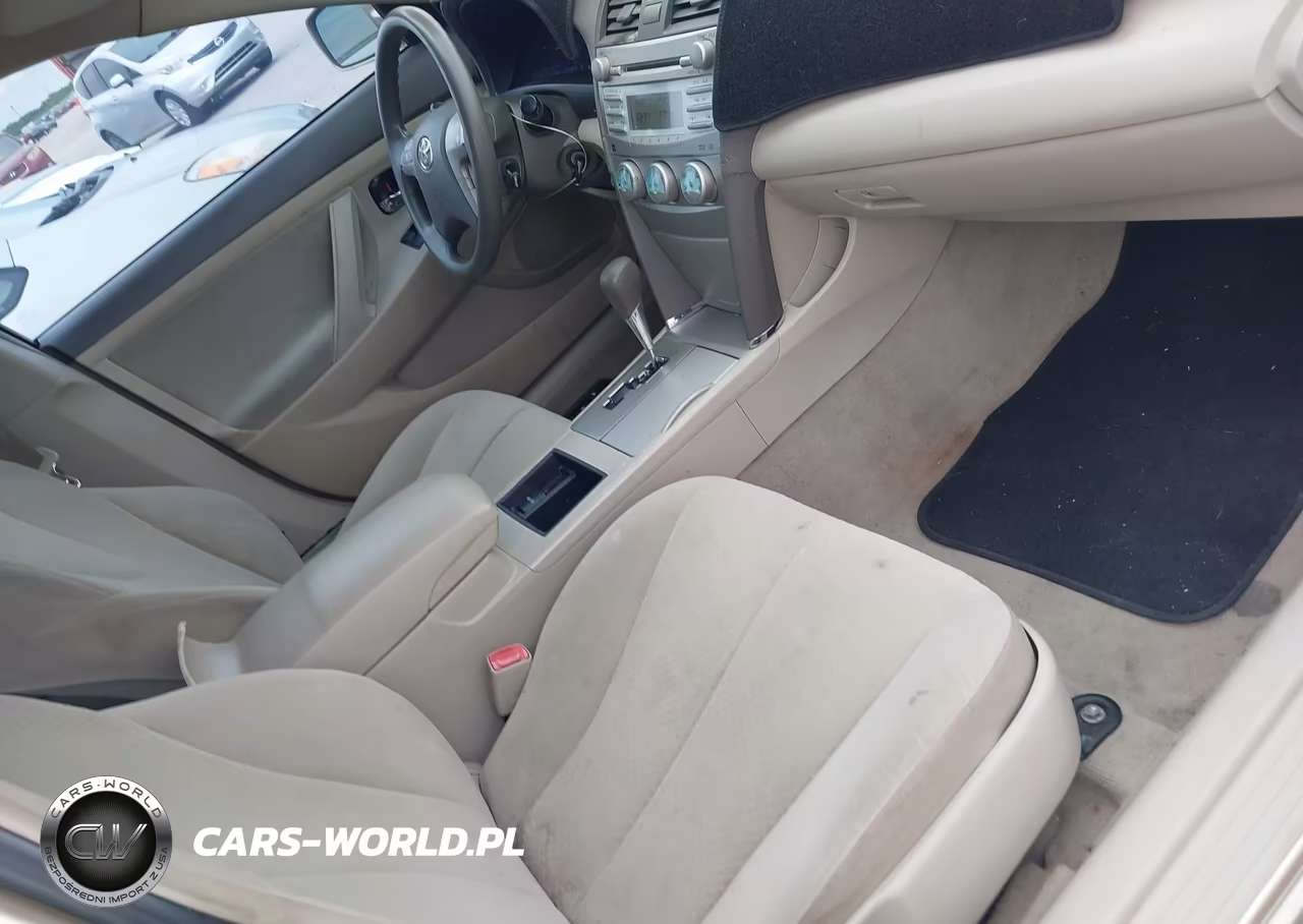 2009 Toyota Camry Le VIN:4T4BE46K49R121695 - 5