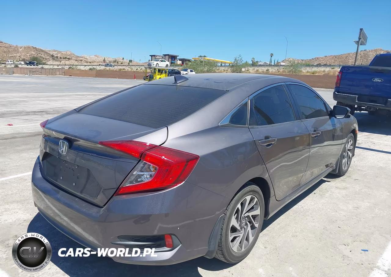 2017 Honda Civic Ex VIN:2HGFC2F73HH523023 - 4