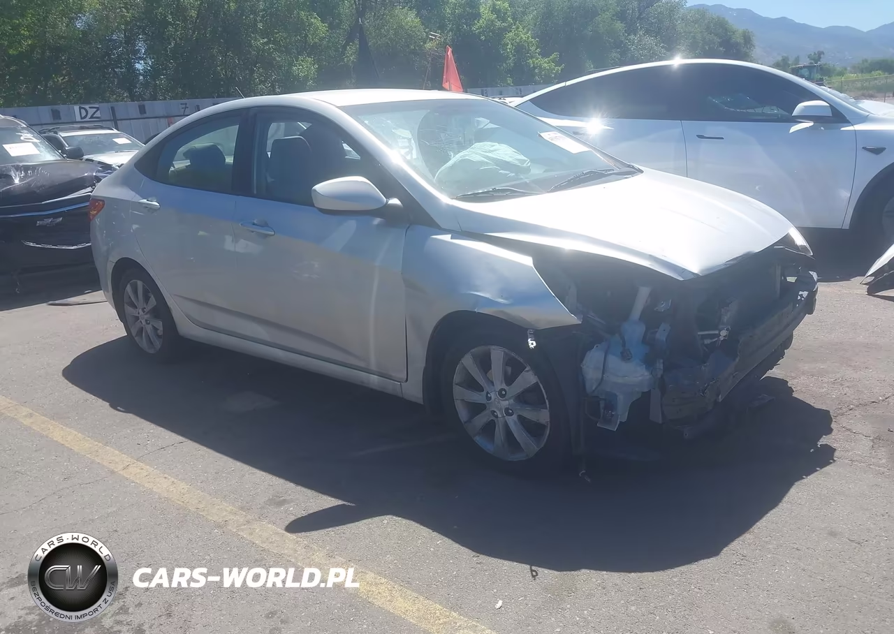 2013 Hyundai Accent Gls – zdjęcie 1 z 17