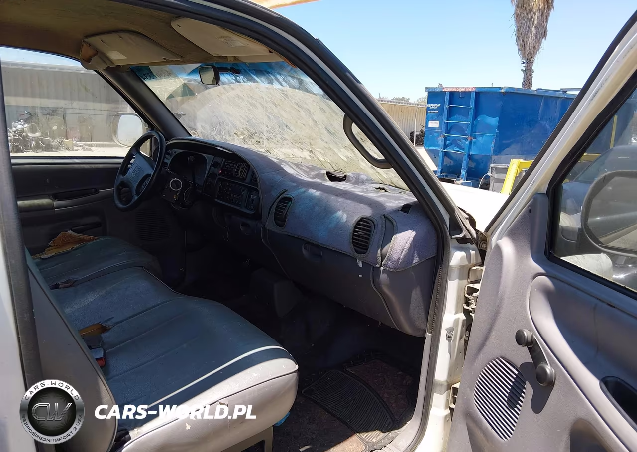 1998 Dodge Ram 2500 VIN:3B6KC26Z8WM274364 - 5