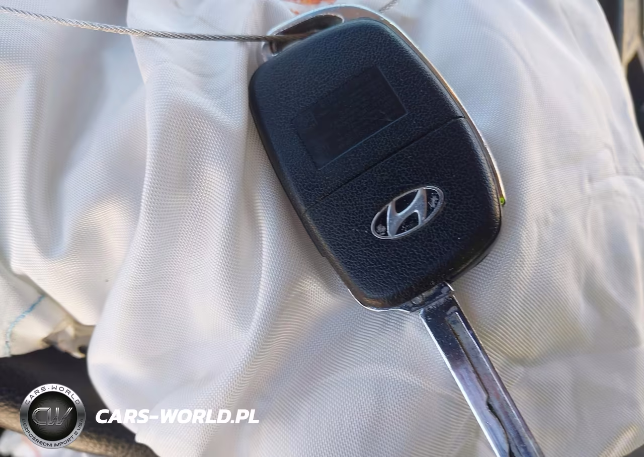 2018 Hyundai Santa Fe Sport 2.4L VIN:5XYZT3LB6JG507512 - 11