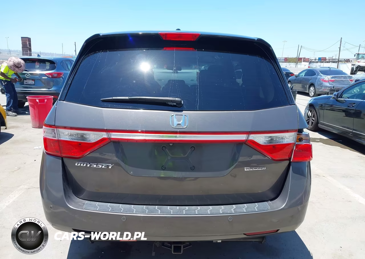 2011 Honda Odyssey Touring-Touring Elite VIN:5FNRL5H93BB006037 - 16