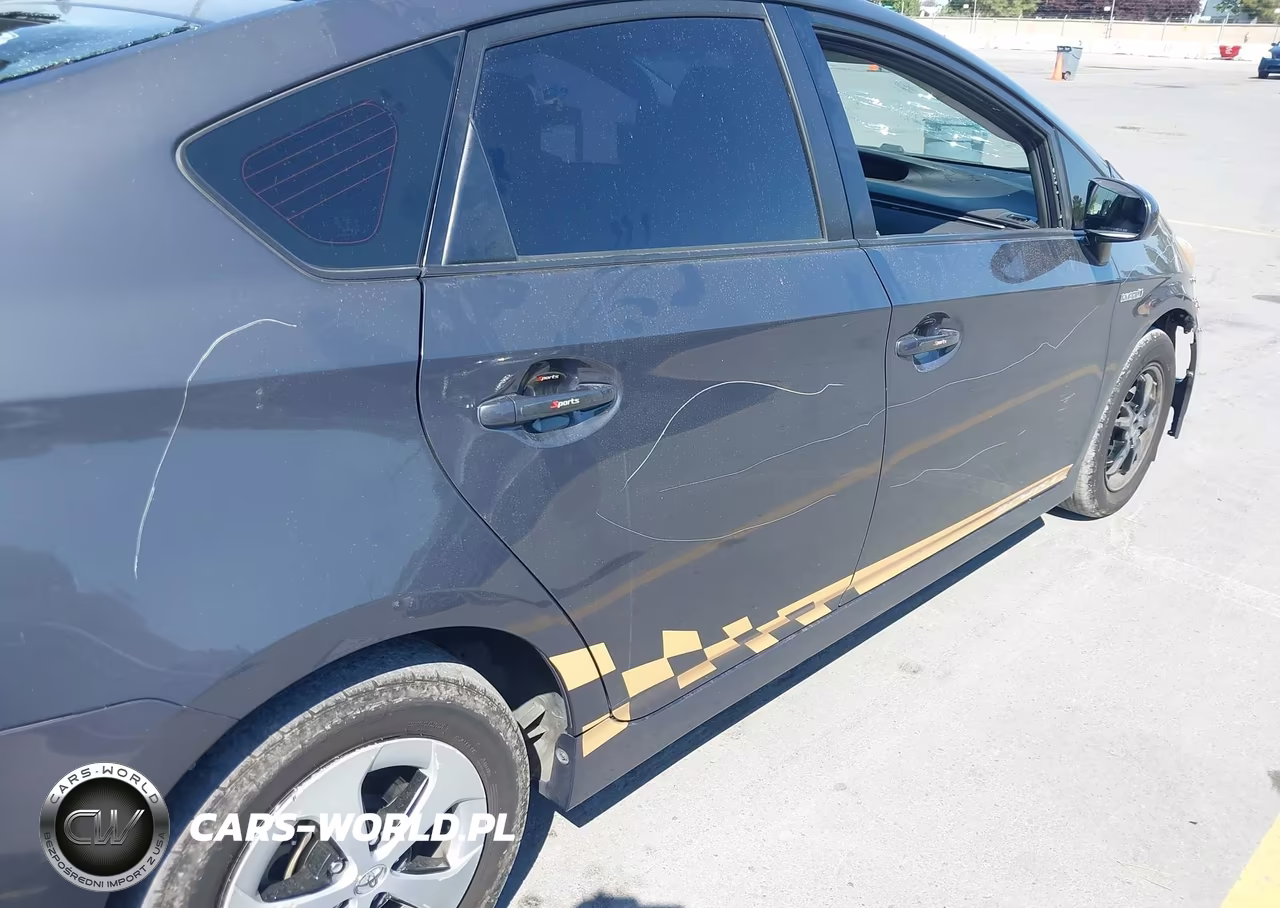 2015 Toyota Prius Four VIN:JTDKN3DU8F0419439 - 14