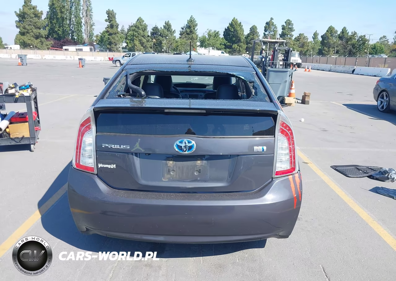2015 Toyota Prius Four VIN:JTDKN3DU8F0419439 - 19