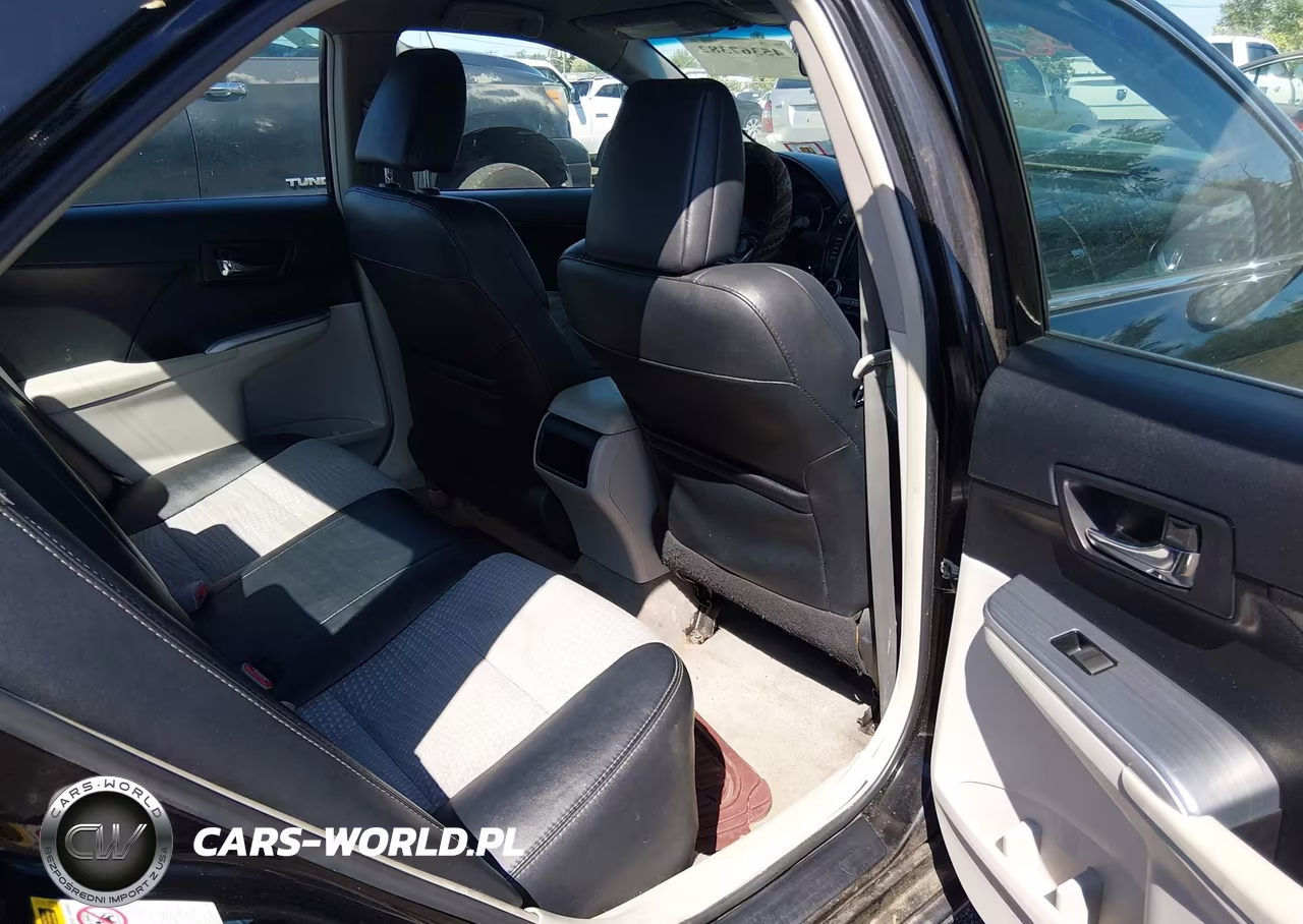2014 Toyota Camry Hybrid Le VIN:4T1BD1FK4EU124151 - 8