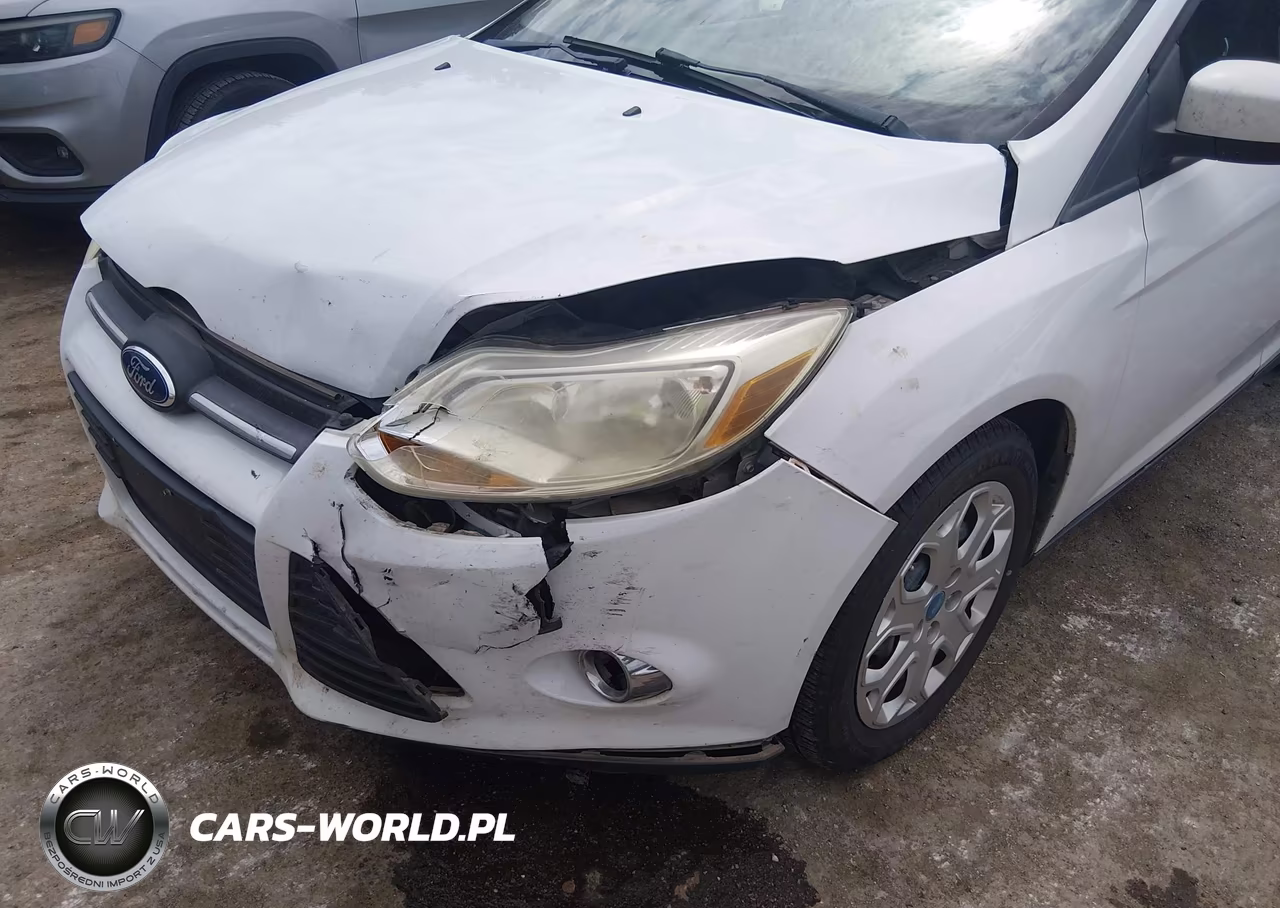 2012 Ford Focus Se VIN:1FAHP3K21CL123622 - 6
