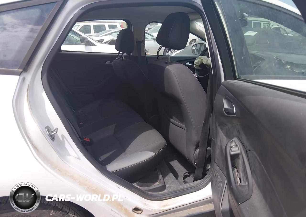 2012 Ford Focus Se VIN:1FAHP3K21CL123622 - 8