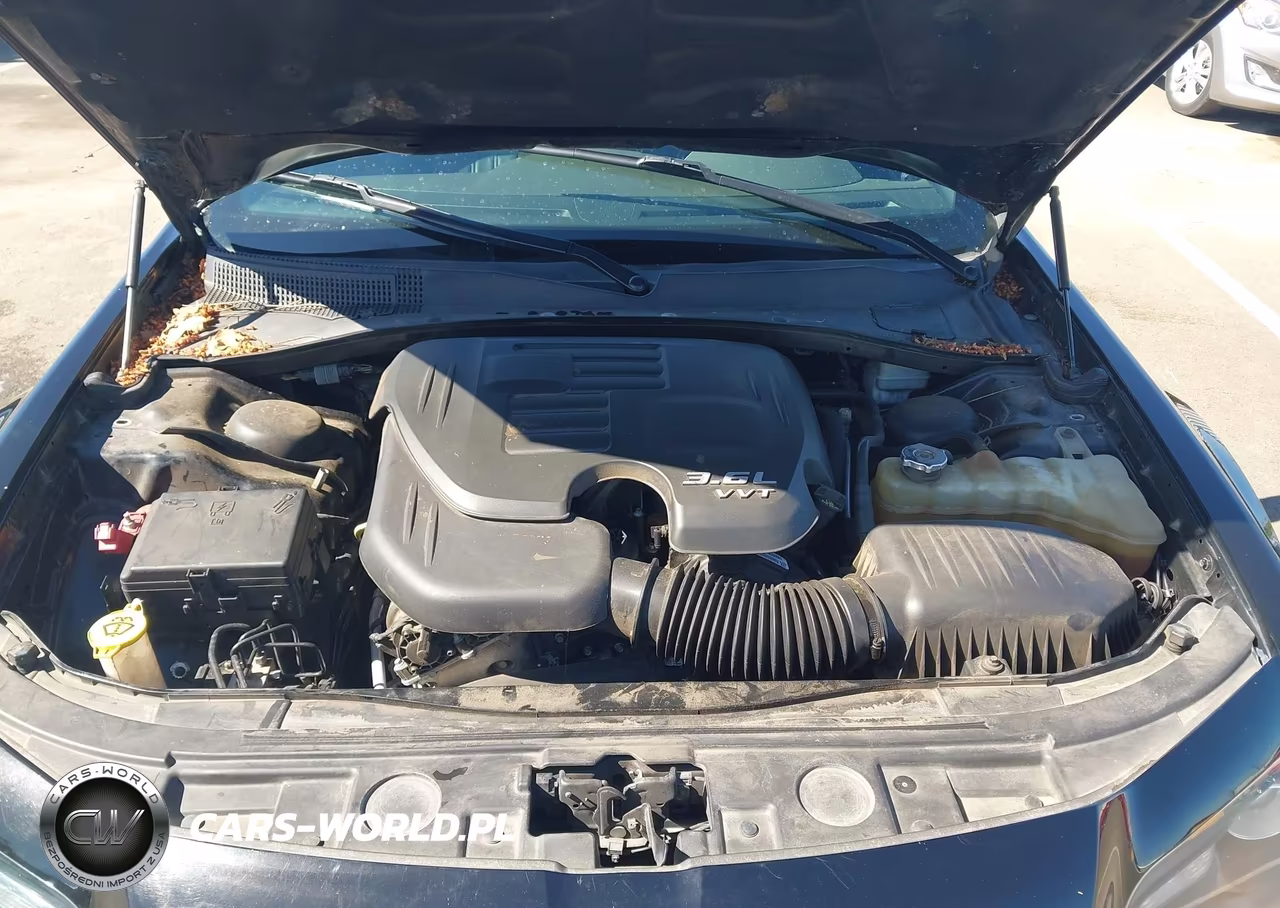 2014 Chrysler 300 300S VIN:2C3CCAGG1EH201412 - 10