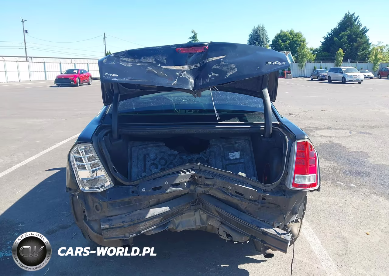 2014 Chrysler 300 300S VIN:2C3CCAGG1EH201412 - 17