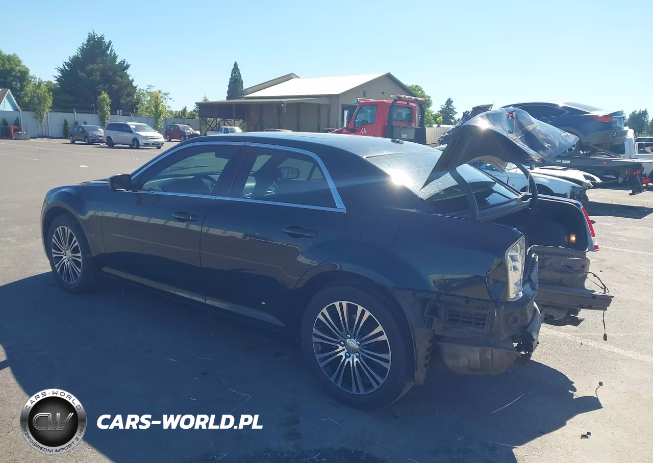 2014 Chrysler 300 300S VIN:2C3CCAGG1EH201412 - 3