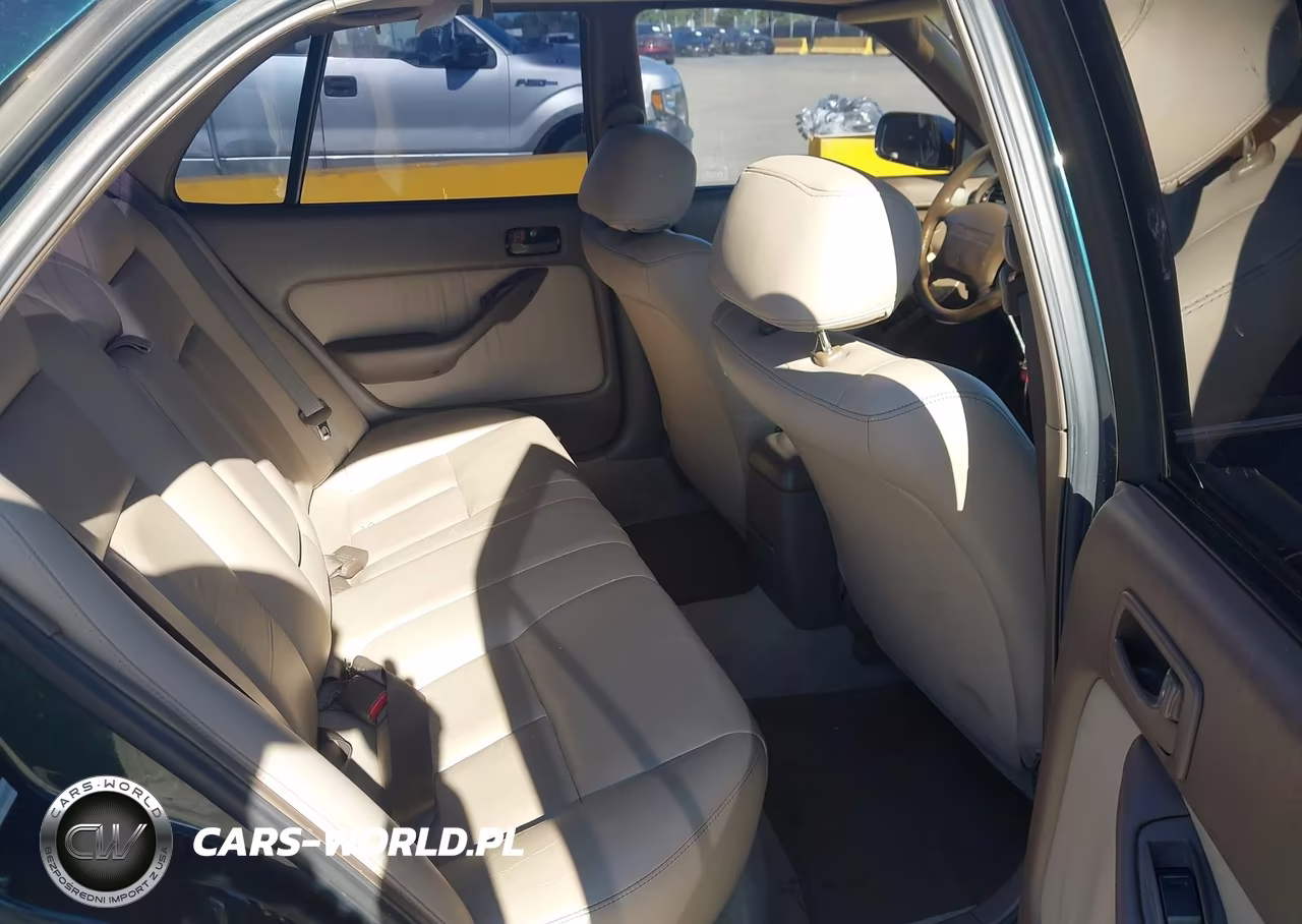 1993 Toyota Camry Xle VIN:JT2VK13E1P0192545 - 8