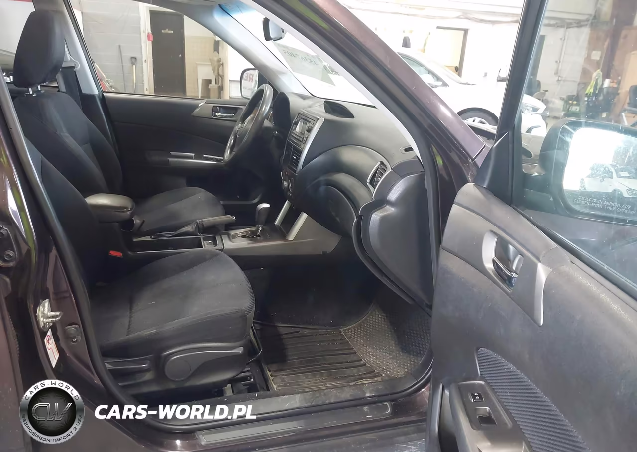 2013 Subaru Forester 2.5X Premium VIN:JF2SHACC2DH431090 - 5
