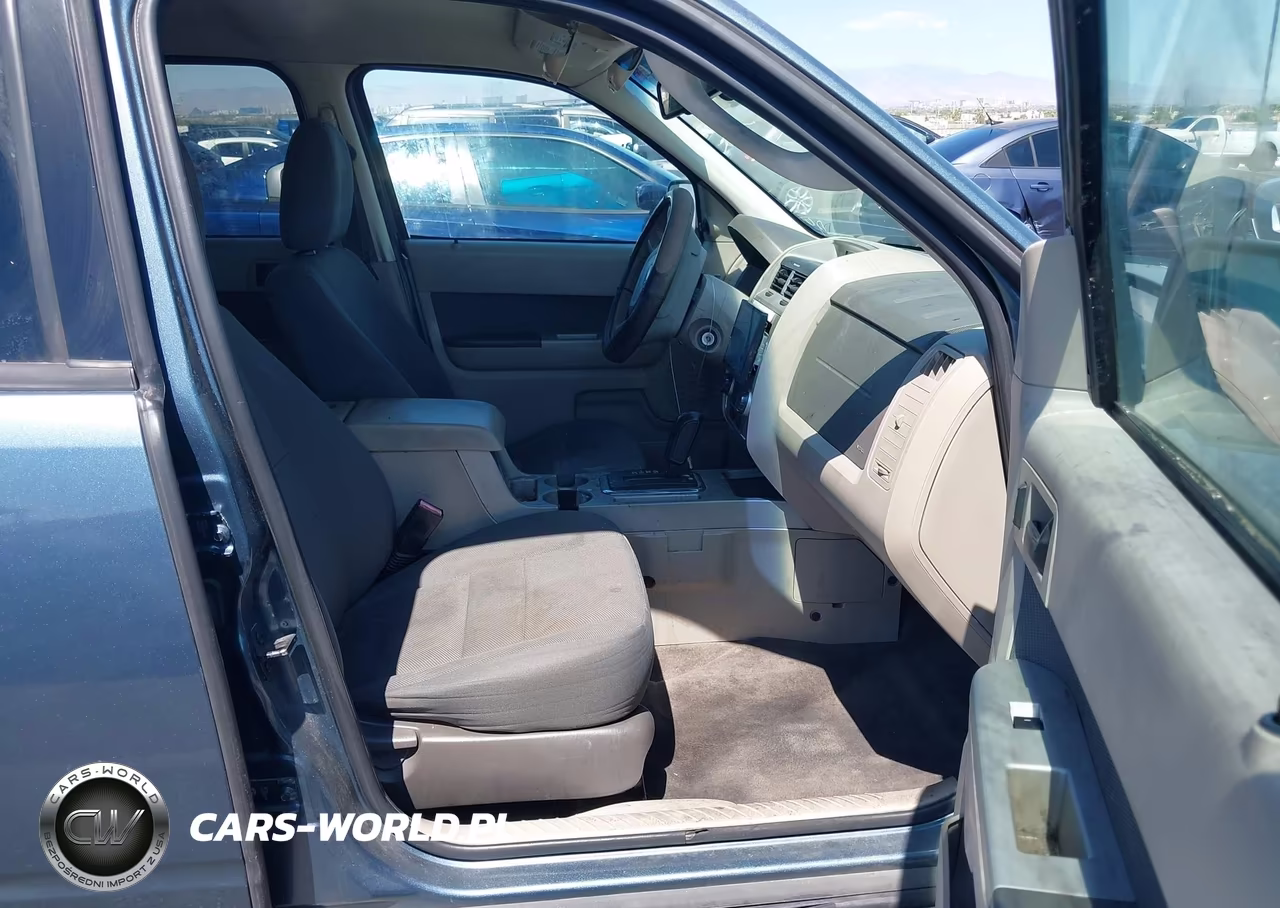 2010 Ford Escape Xlt VIN:1FMCU0D70AKA86498 - 5
