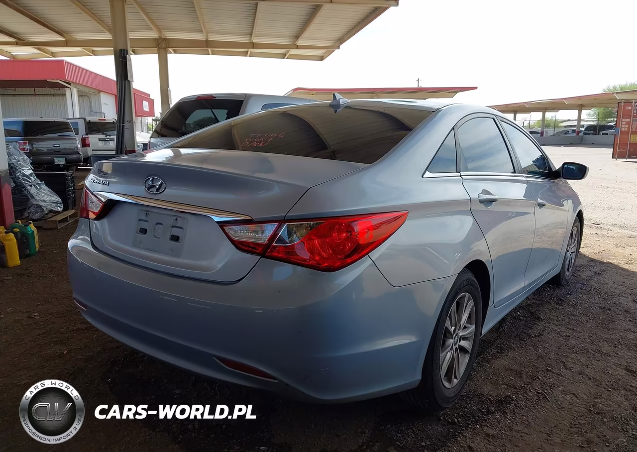 2013 Hyundai Sonata Gls VIN:5NPEB4ACXDH762714 - 4